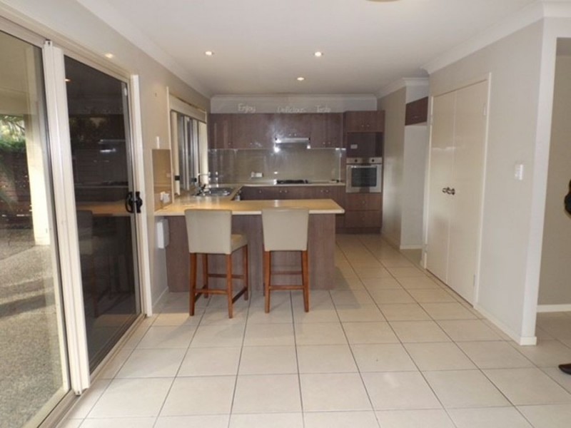 15 Birdwing Cres, Kallangur QLD 4503