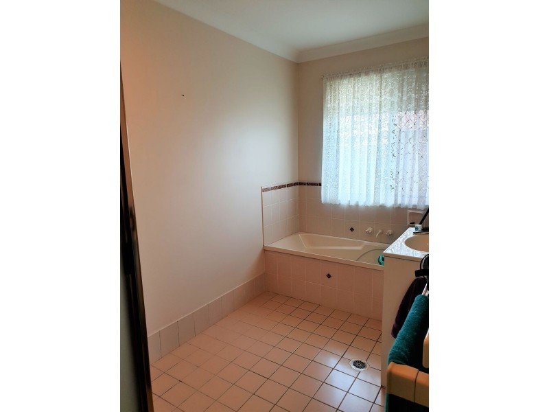 1 Forestlea Place, Morayfield QLD 4506