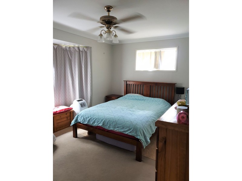 1 Forestlea Place, Morayfield QLD 4506