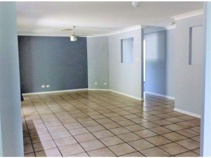 20 Cootamundra Cres, Narangba QLD 4504