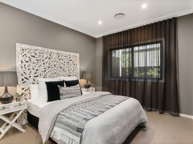 14 Brookbent Road, Pallara QLD 4110