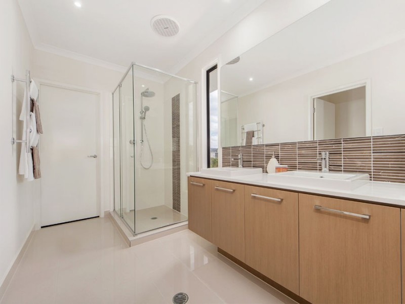 15 Everglade Street, Yarrabilba QLD 4207