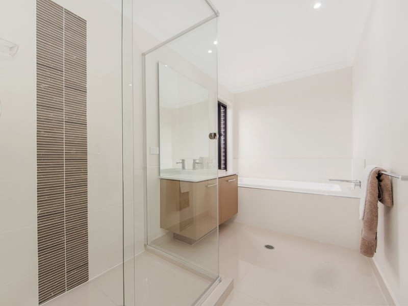 15 Everglade Street, Yarrabilba QLD 4207