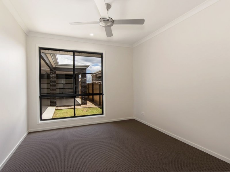 182 Darlington Drive, Yarrabilba QLD 4207