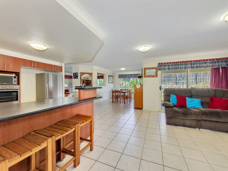 4 POPPEL COURT, Narangba QLD 4504