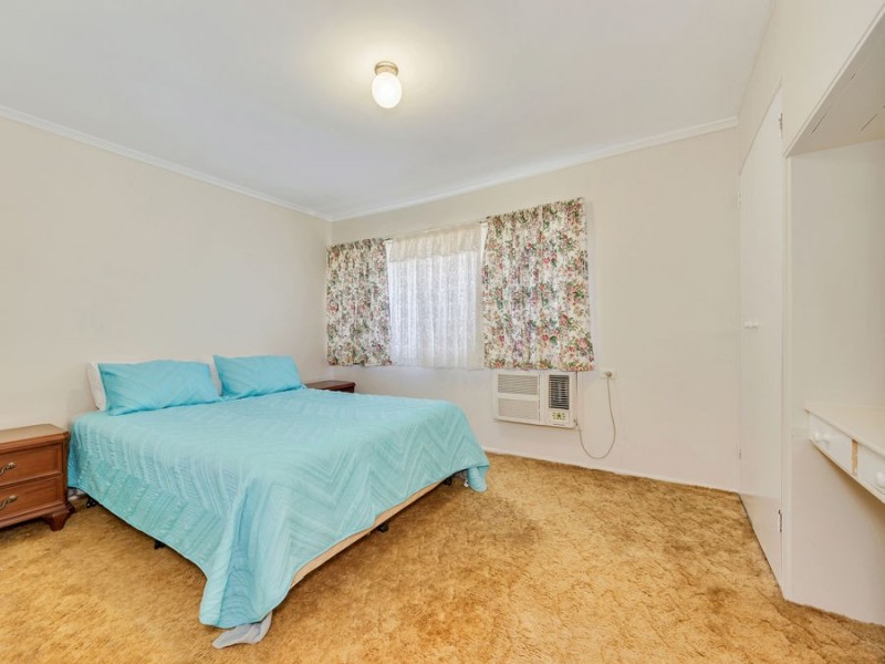 4 Greenaway Street, Lawnton QLD 4501