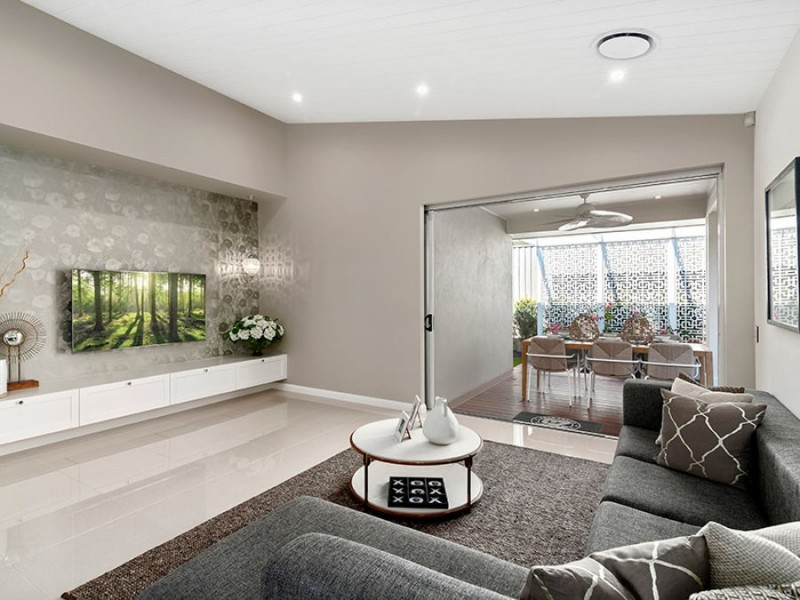 5 KILLARA BOULEVARD, Logan Reserve QLD 4133