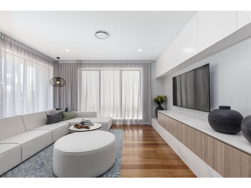 177 QUAY CIRCUIT, Newport QLD 4020