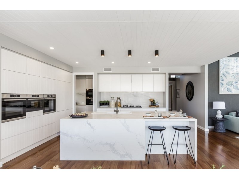 177 QUAY CIRCUIT, Newport QLD 4020
