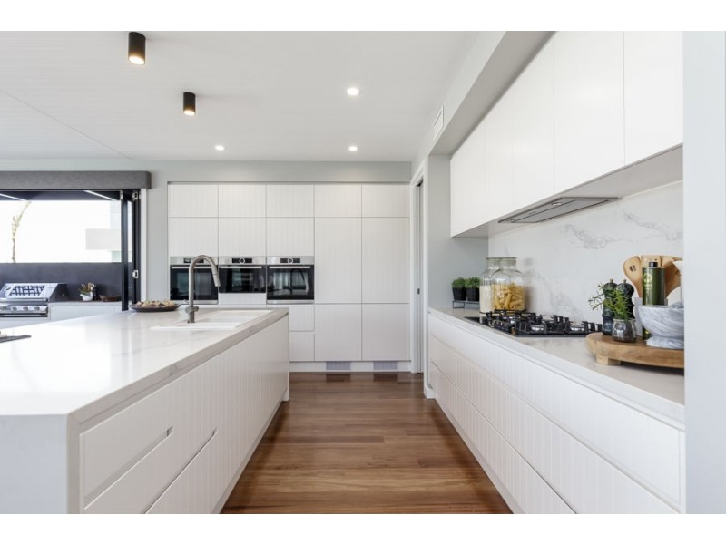 177 QUAY CIRCUIT, Newport QLD 4020