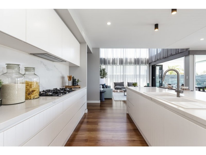 177 QUAY CIRCUIT, Newport QLD 4020