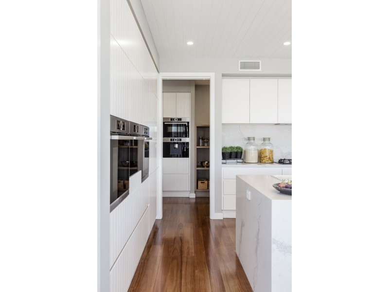 177 QUAY CIRCUIT, Newport QLD 4020