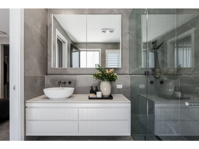 177 QUAY CIRCUIT, Newport QLD 4020