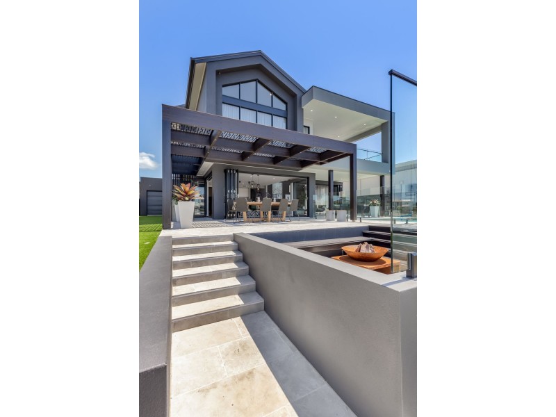 177 QUAY CIRCUIT, Newport QLD 4020