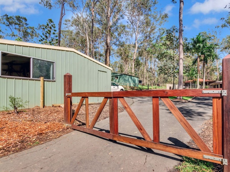 107 SCOUT ROAD, Kurwongbah QLD 4503