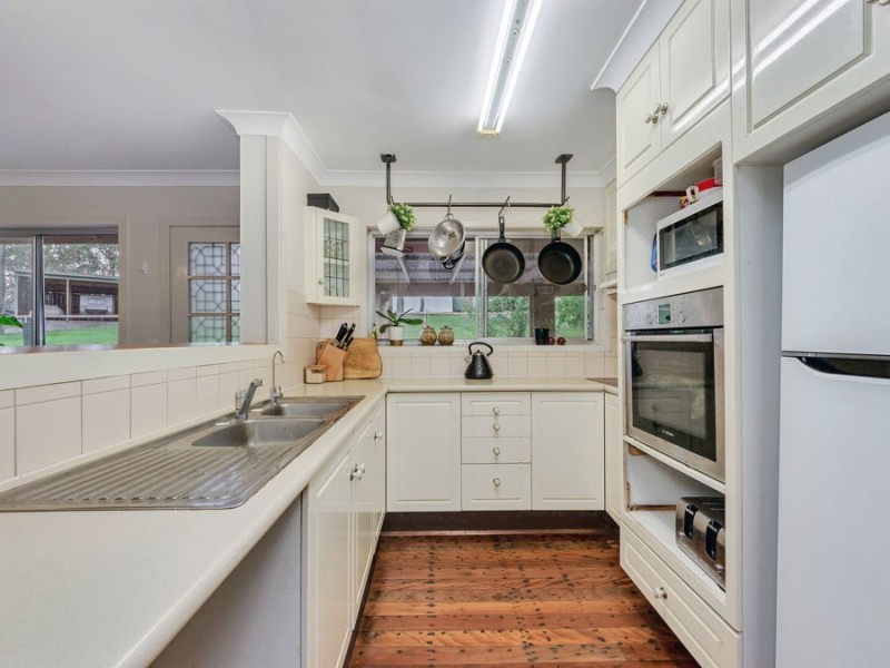 107 SCOUT ROAD, Kurwongbah QLD 4503