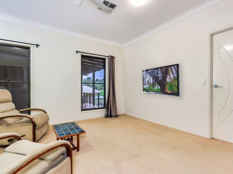 15 Diane Drive, Dayboro QLD 4521