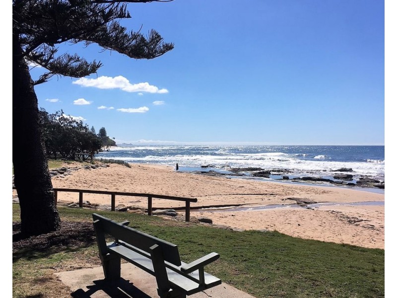 Unit 6 28 Victoria Terrace, Kings Beach QLD 4551