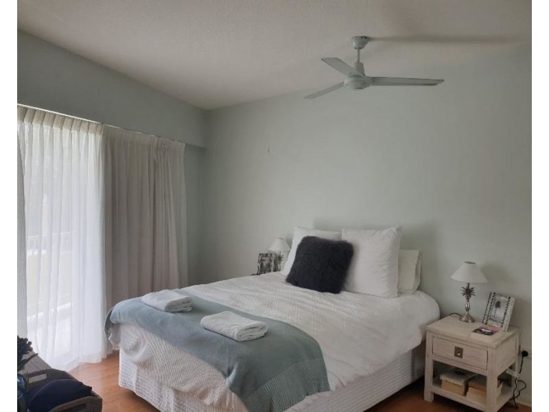 Unit 6 28 Victoria Terrace, Kings Beach QLD 4551