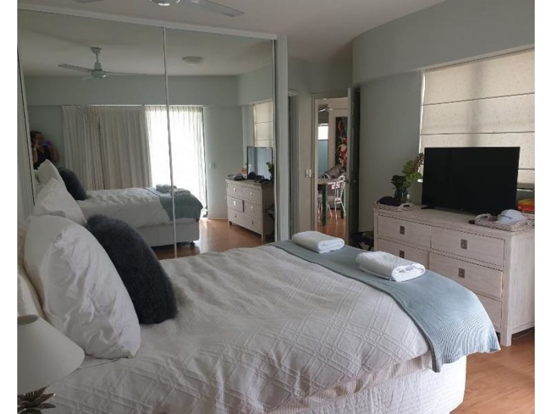 Unit 6 28 Victoria Terrace, Kings Beach QLD 4551