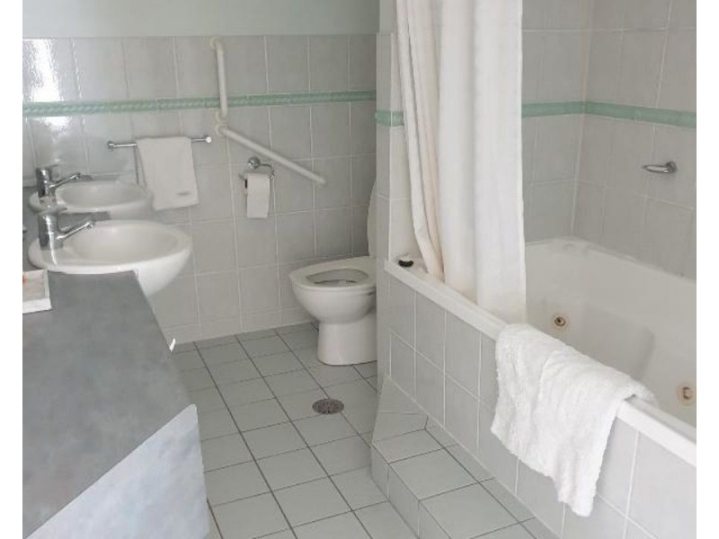 Unit 6 28 Victoria Terrace, Kings Beach QLD 4551