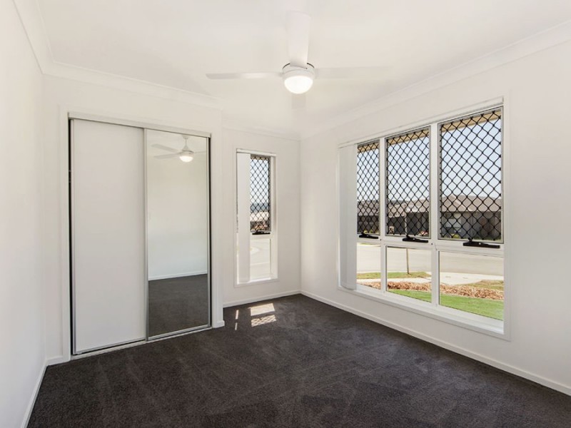 7 Tomlinson Street, Yarrabilba QLD 4207