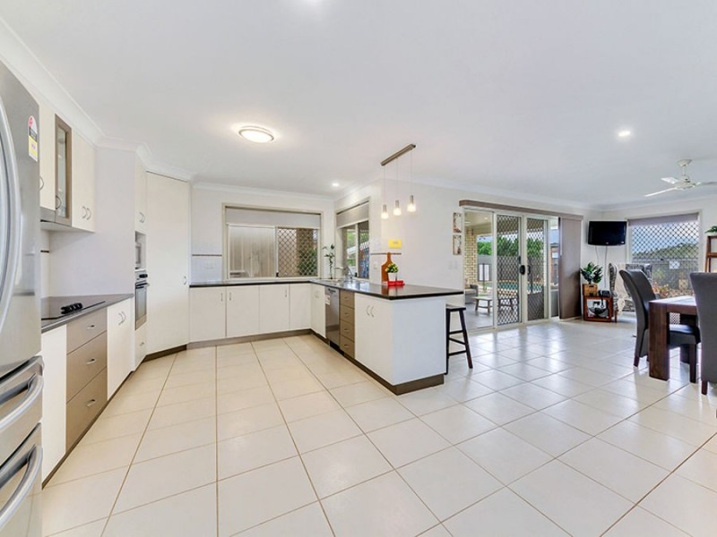 21 Dannika Way, Deebing Heights QLD 4306