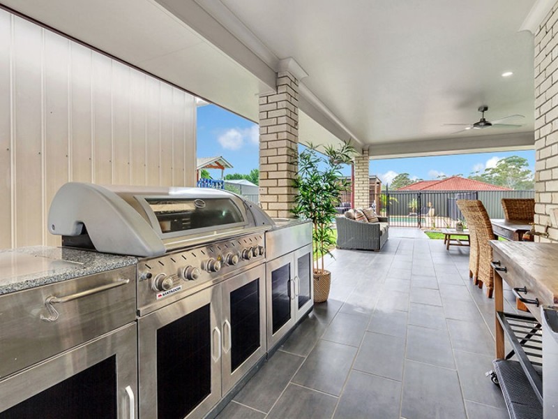 21 Dannika Way, Deebing Heights QLD 4306