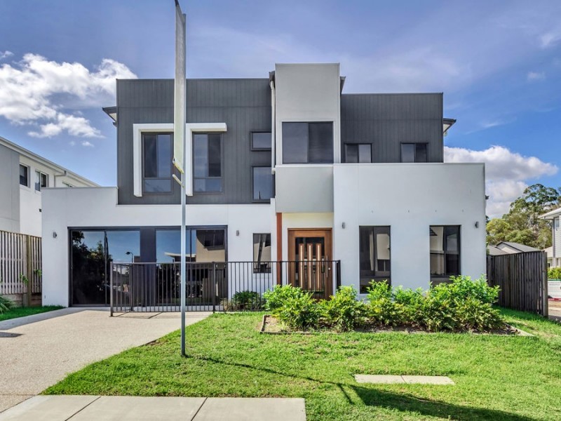 13 Kestrel Street, Rochedale QLD 4123