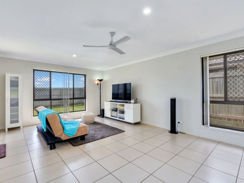 12 Oregano Close, Griffin QLD 4503
