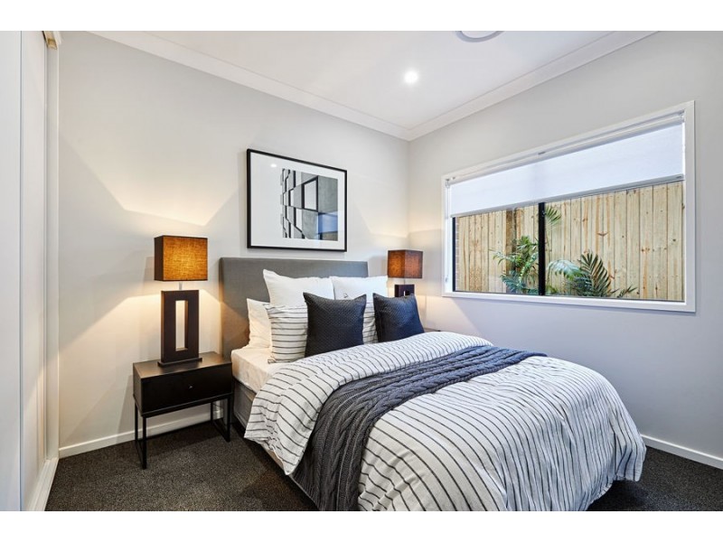 16 Unity Lane, South Ripley QLD 4306