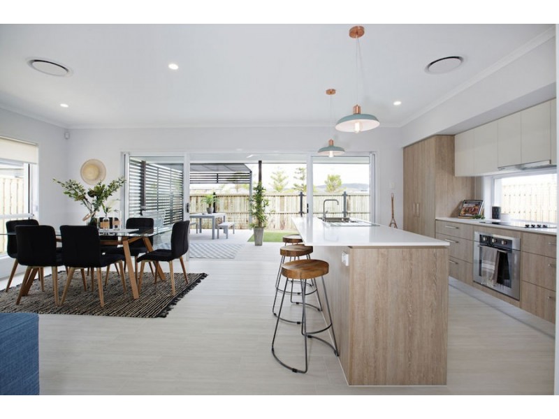 11 Mason Street, Yarrabilba QLD 4207