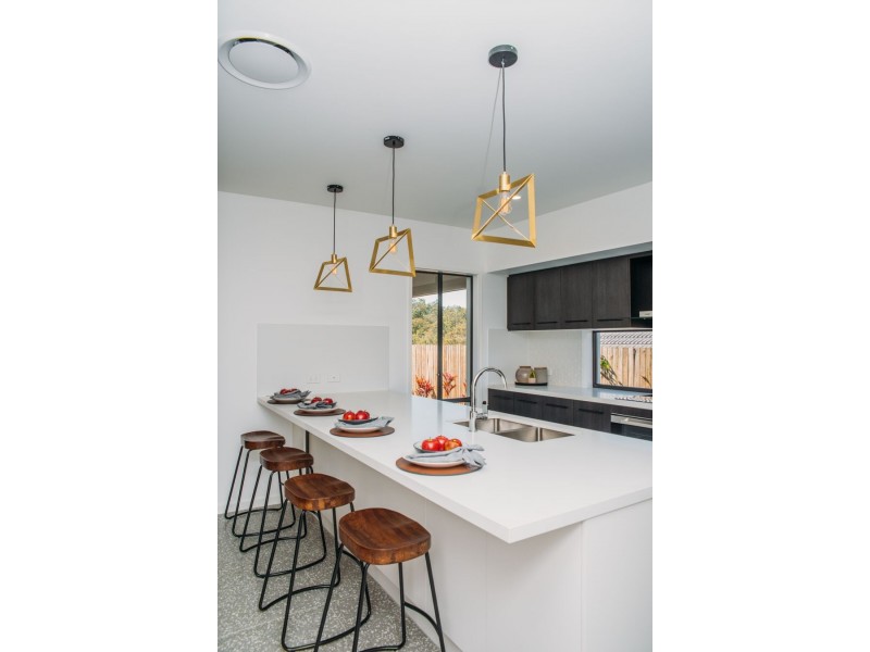 10 Miami Street,, Spring Mountain QLD 4124