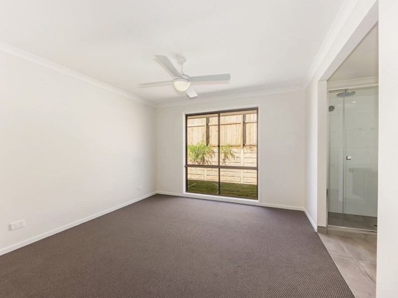 17 Bignell Circuit, Greenbank QLD 4124