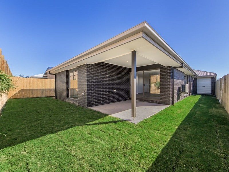 17 Bignell Circuit, Greenbank QLD 4124