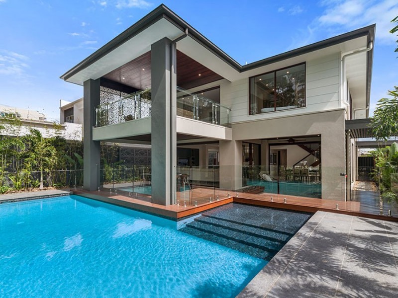 8 Turnberry Way, Brookwater QLD 4300