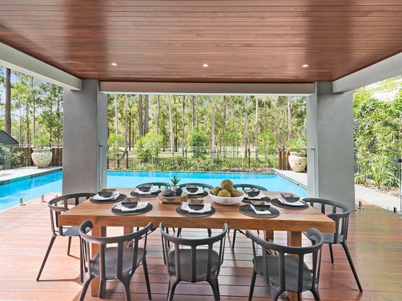 8 Turnberry Way, Brookwater QLD 4300