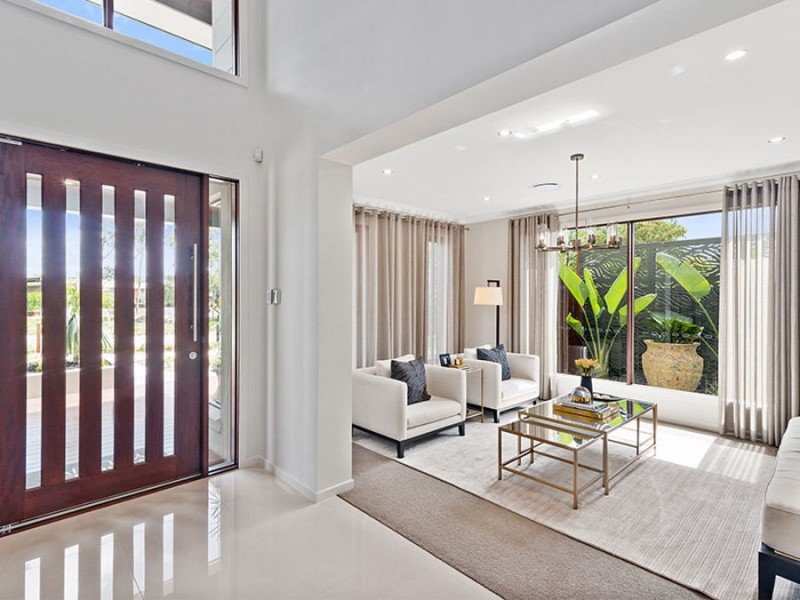 8 Turnberry Way, Brookwater QLD 4300