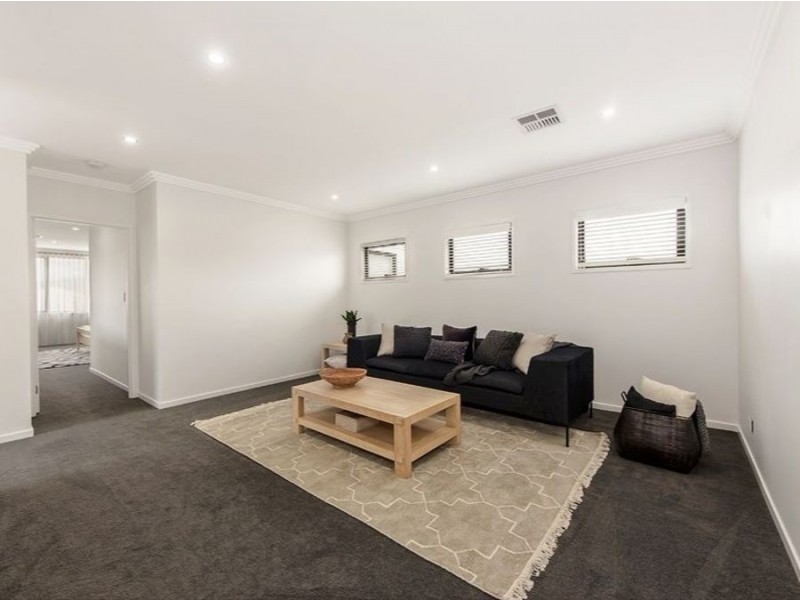 18 Shilin Street, Yarrabilba QLD 4207