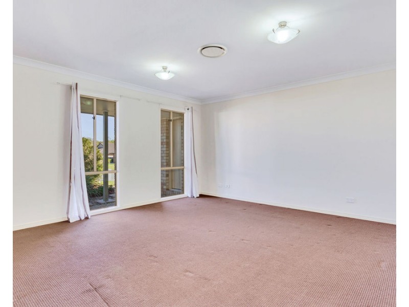 12 CANAIPA COURT, Rothwell QLD 4022