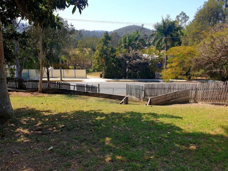 2 Enchelmaier Street, Dayboro QLD 4521