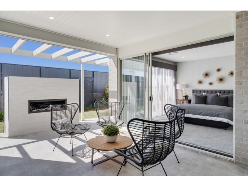 31 Olive Avenue, Greenbank QLD 4124