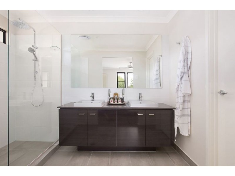 24 Ragnor Road, Hemmant QLD 4174