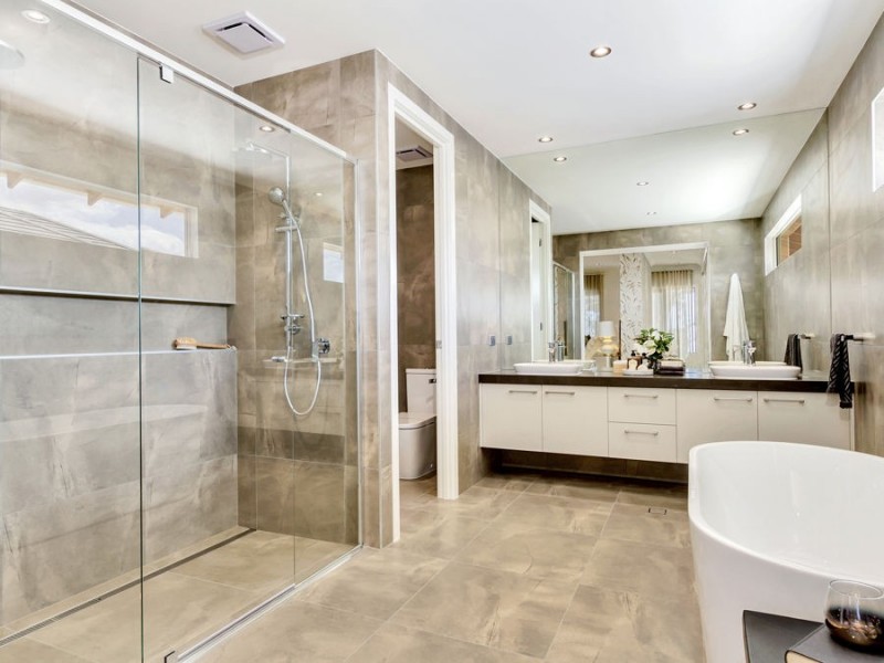 2 Executive Way, Bridgeman Downs QLD 4035