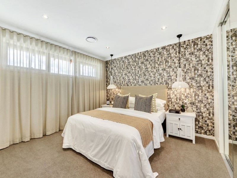 2 Executive Way, Bridgeman Downs QLD 4035