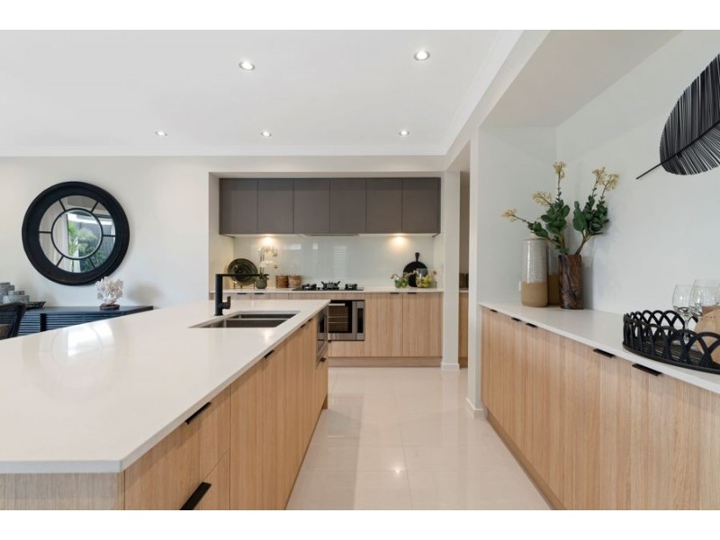 3 OLIVE AVENUE, Greenbank QLD 4124