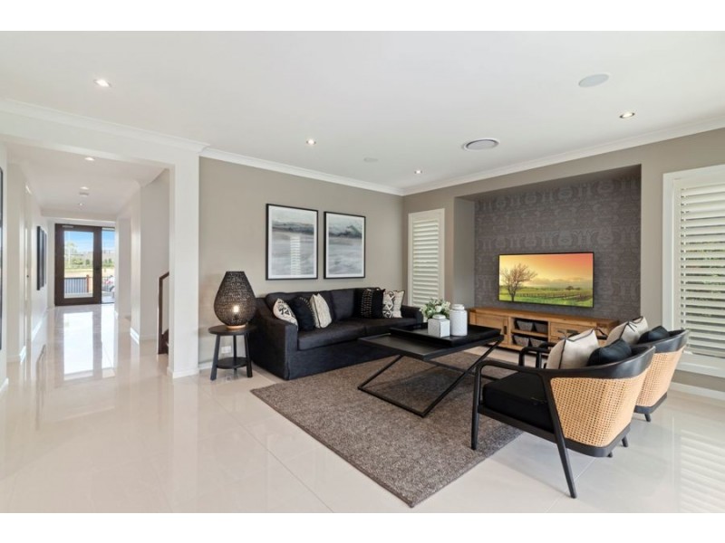 3 OLIVE AVENUE, Greenbank QLD 4124