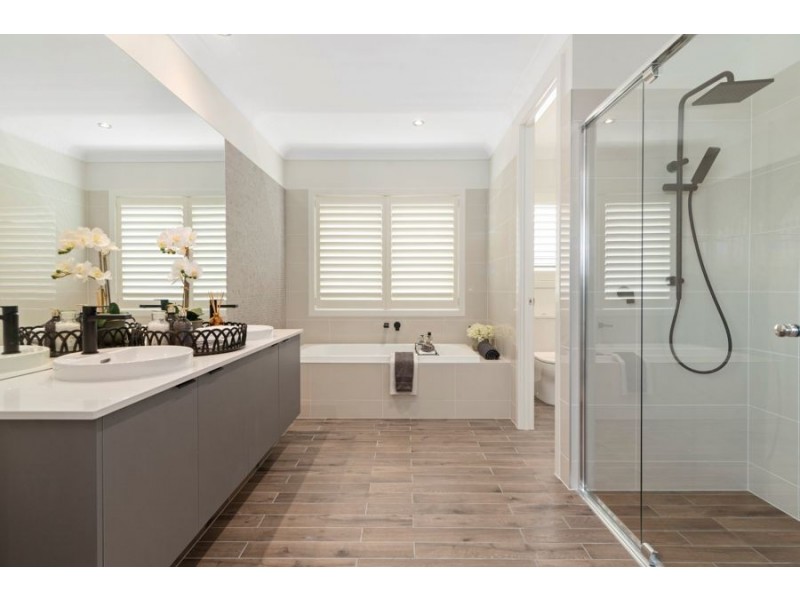 3 OLIVE AVENUE, Greenbank QLD 4124