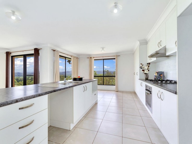 112 Katebridge Drive, Mount Archer QLD 4514