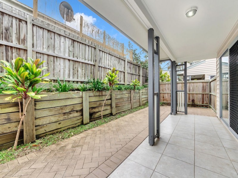 11/7 Young Street, Petrie QLD 4502